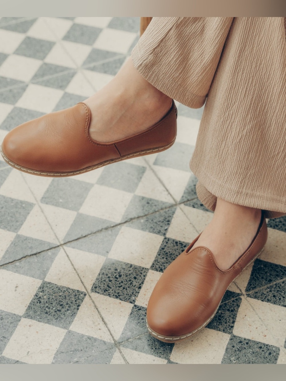 Charix Camel Slip-On leather loafers camel 36 US 6